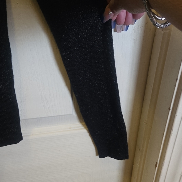 Everly Black Ribbed Knit Top - Picture 4 of 6